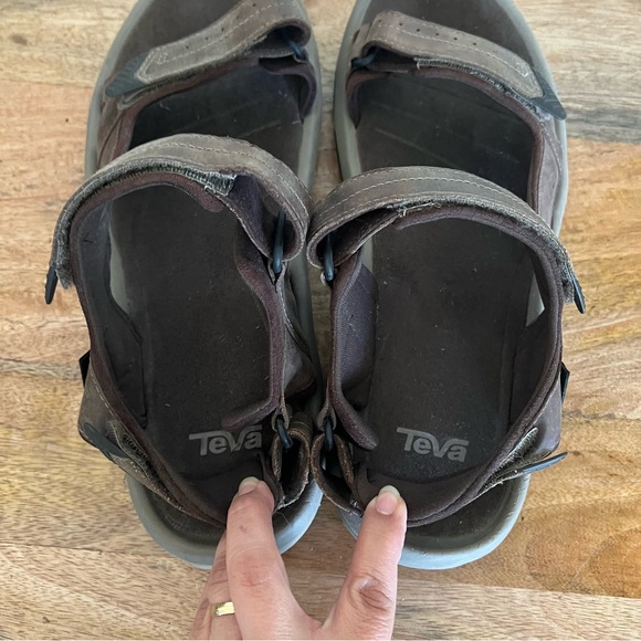 Teva Langdon River Dark Brown Sandal Size 14 main image 11